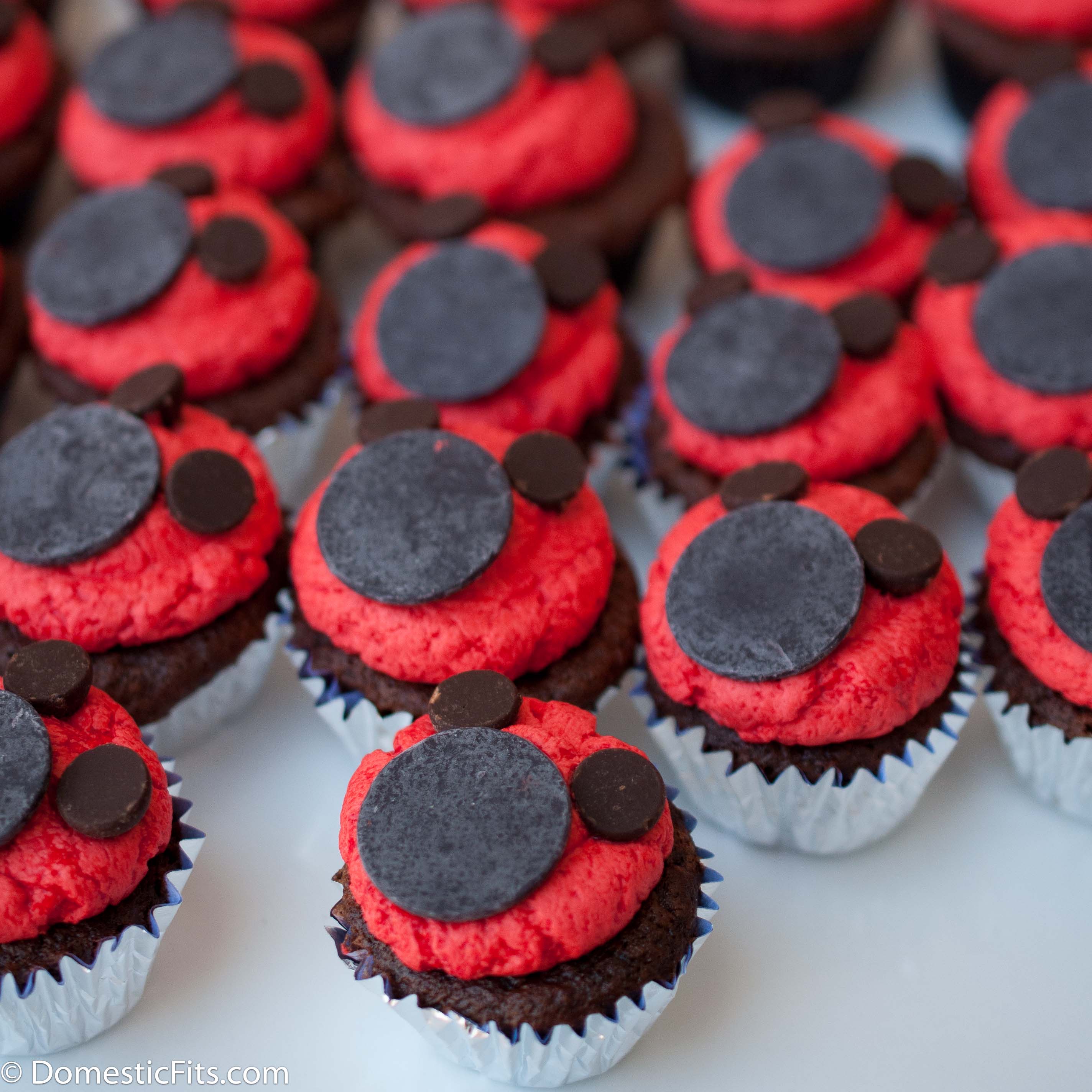The Easiest Mickey Cupcakes Ever zero decorating skills needed!