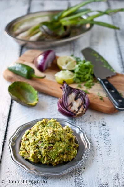 https://domesticfits.com/wp-content/uploads/2013/06/Grilled-Guacamole5.jpg