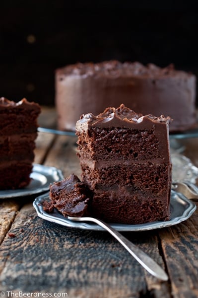 Chocolate Stout Skillet Cake - Homemade In The Kitchen