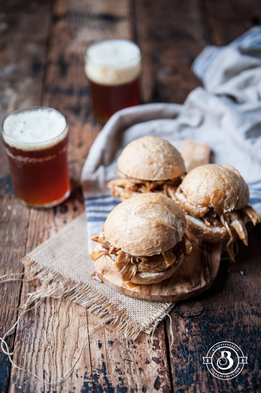 Slow Cooker Honey Chili Pulled Beer Chicken Sliders-4