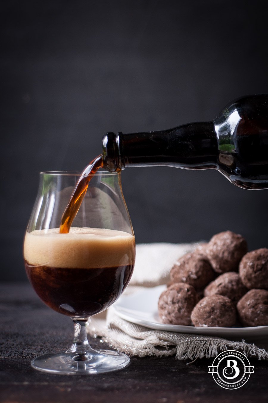 pretzel-and-bourbon-beer-balls110