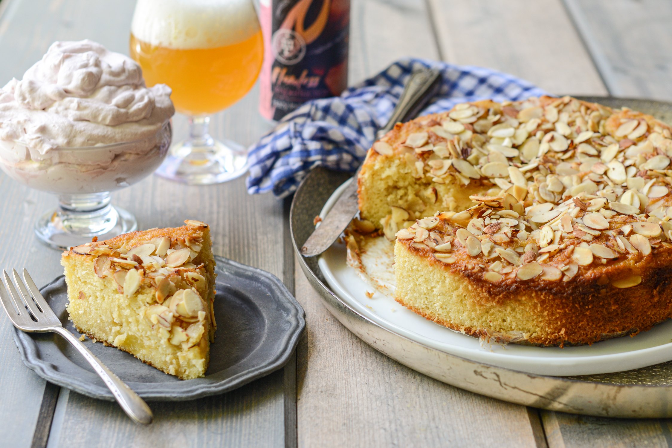 Strawberry Hibiscus Skillet Cake | Tea Forte