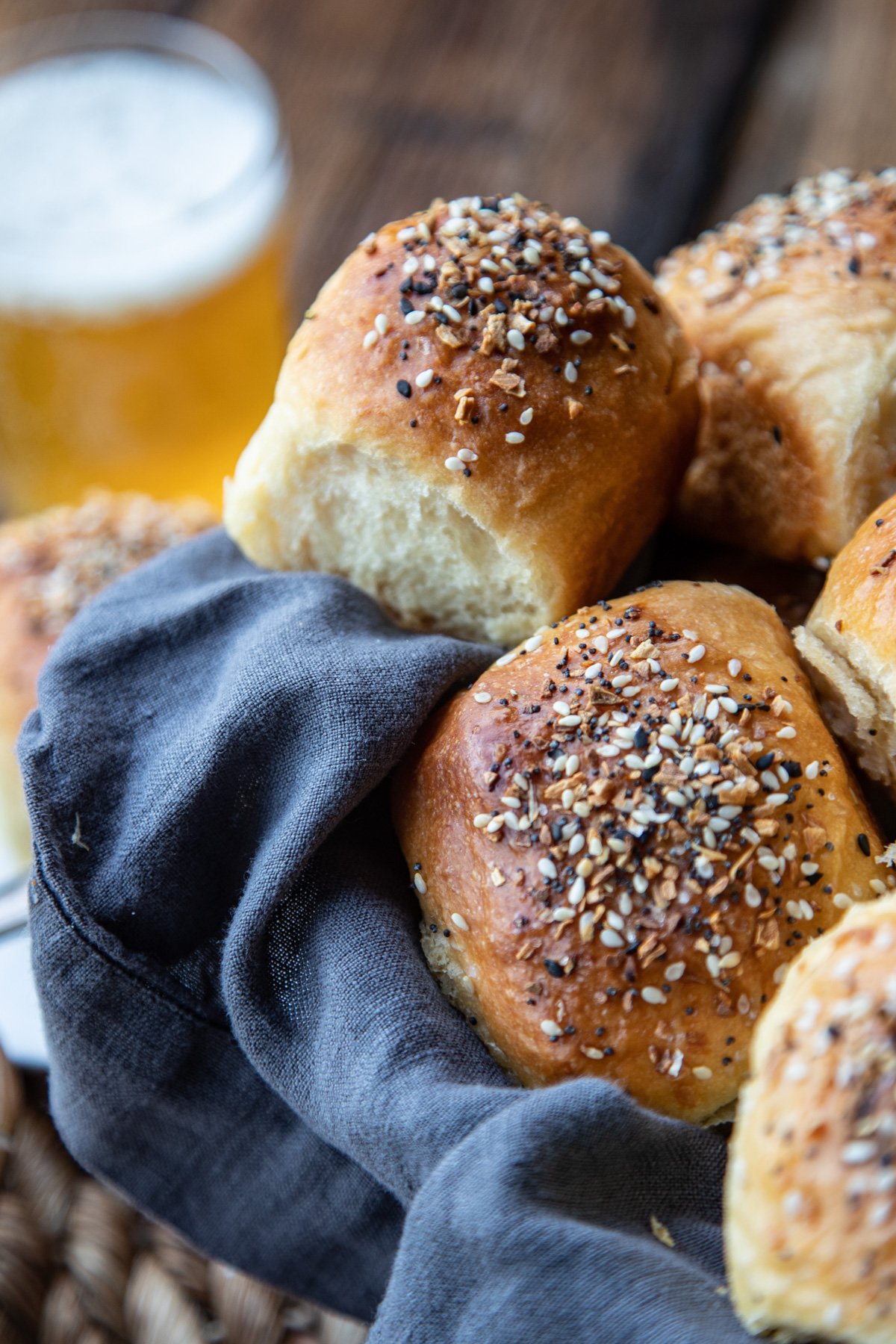 Everything Bagel Dinner Rolls Recipe 