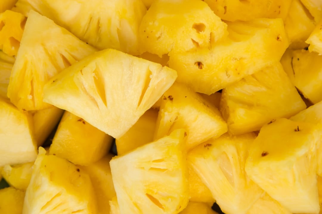 11 Pineapple Benefits and 4 Side Effects (+ Nutrition Facts)