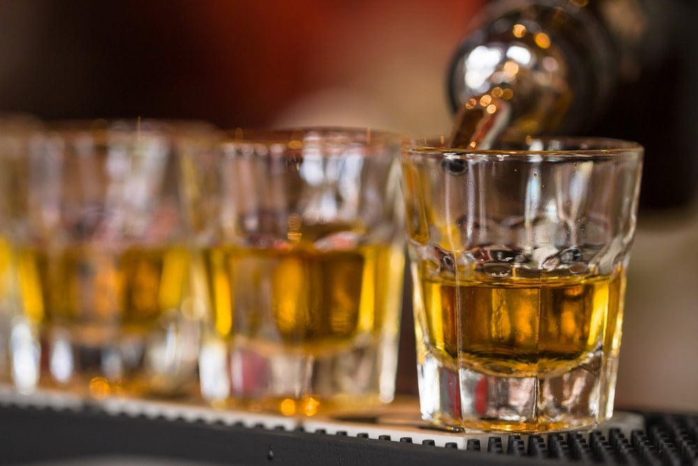 Vegas Bomb Best Cocktail Recipe, 5 Variations + 6 Alternatives